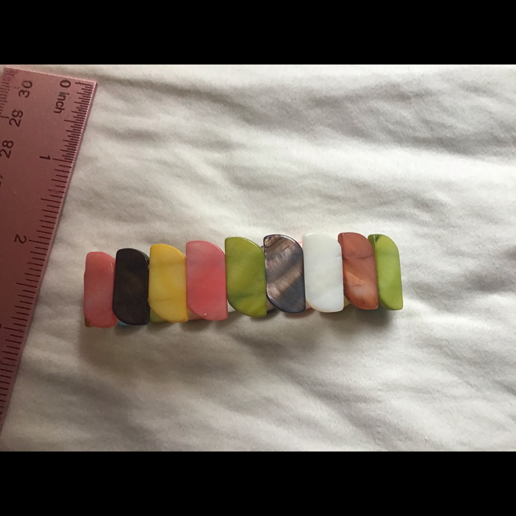 Stretch Shell Bracelet